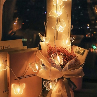 Batteridrevet lyskæde med sommerfugle og fjernbetjening - 4,5 m 30 lys